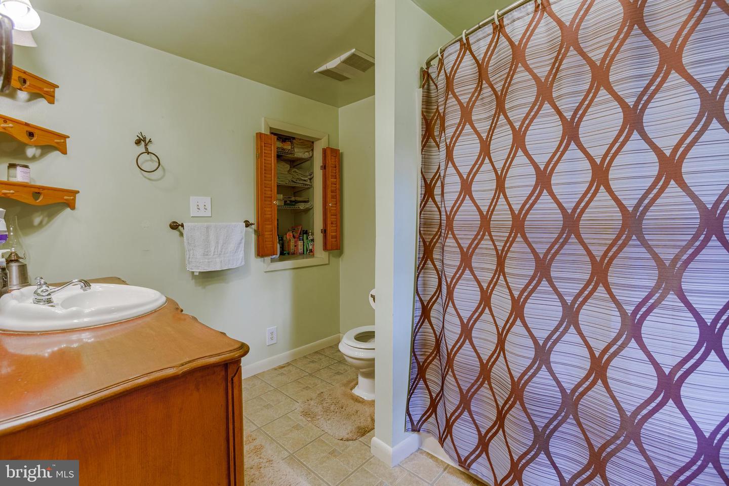 1489 Roxbury Rd Property Photo 53
