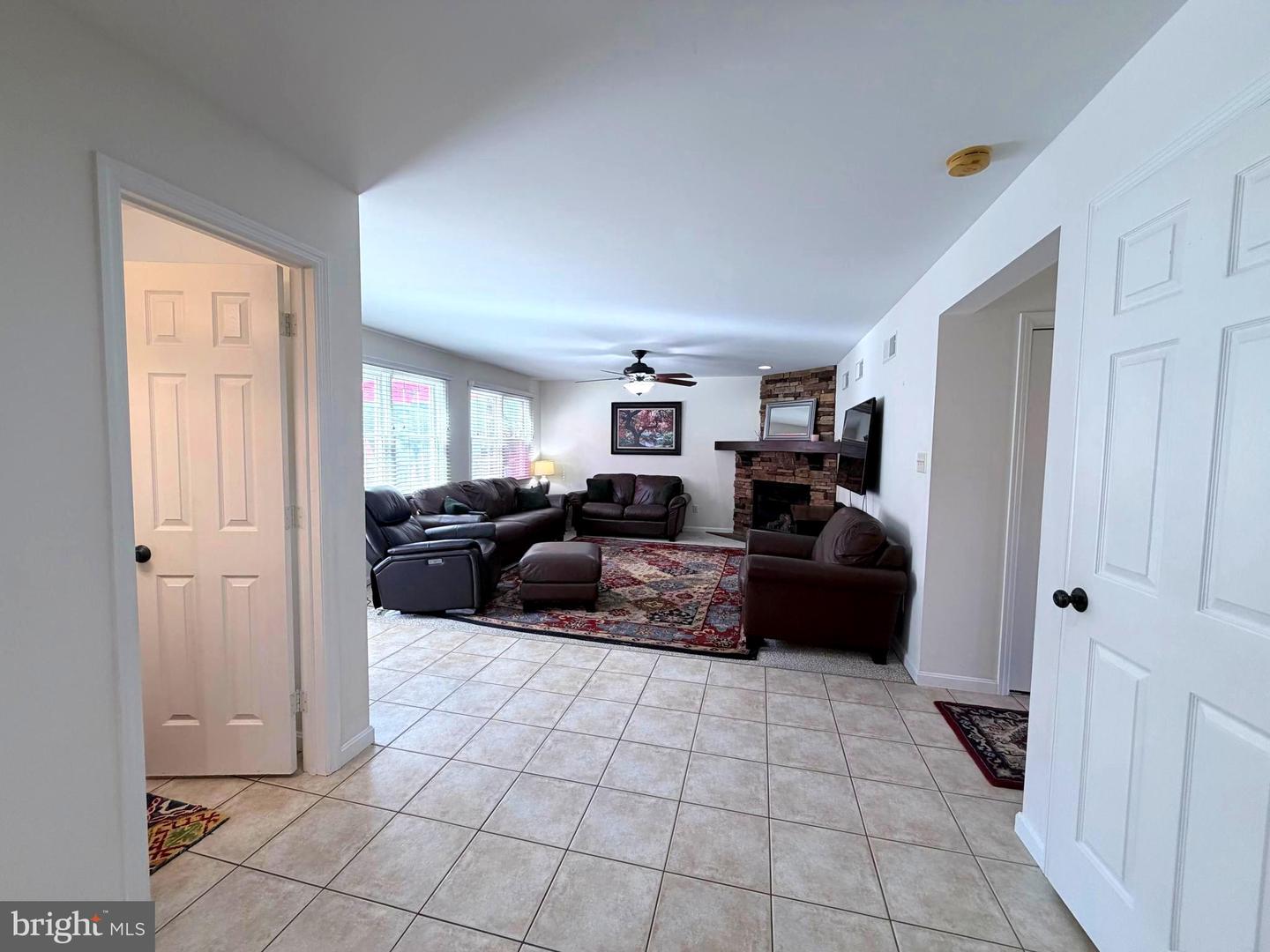 206 Phoenix Dr Property Photo 22