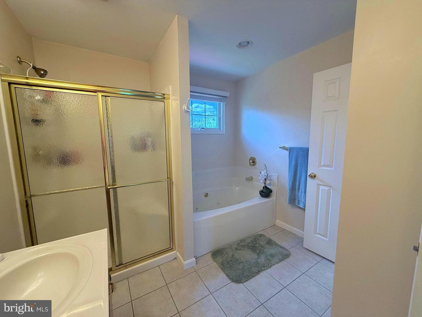 206 Phoenix Dr Property Photo 37