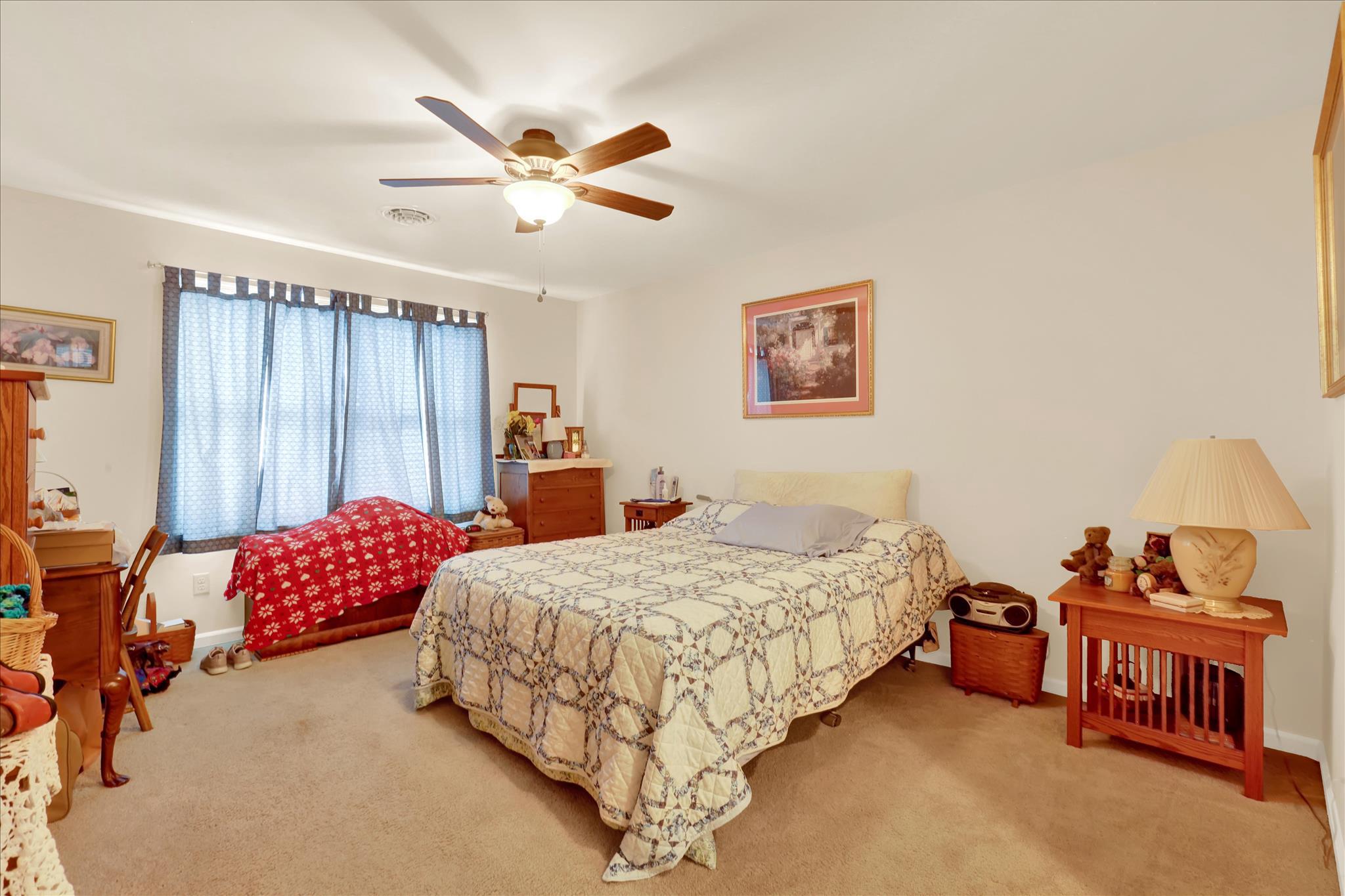 261 Matthew Dr #306 Property Photo 15