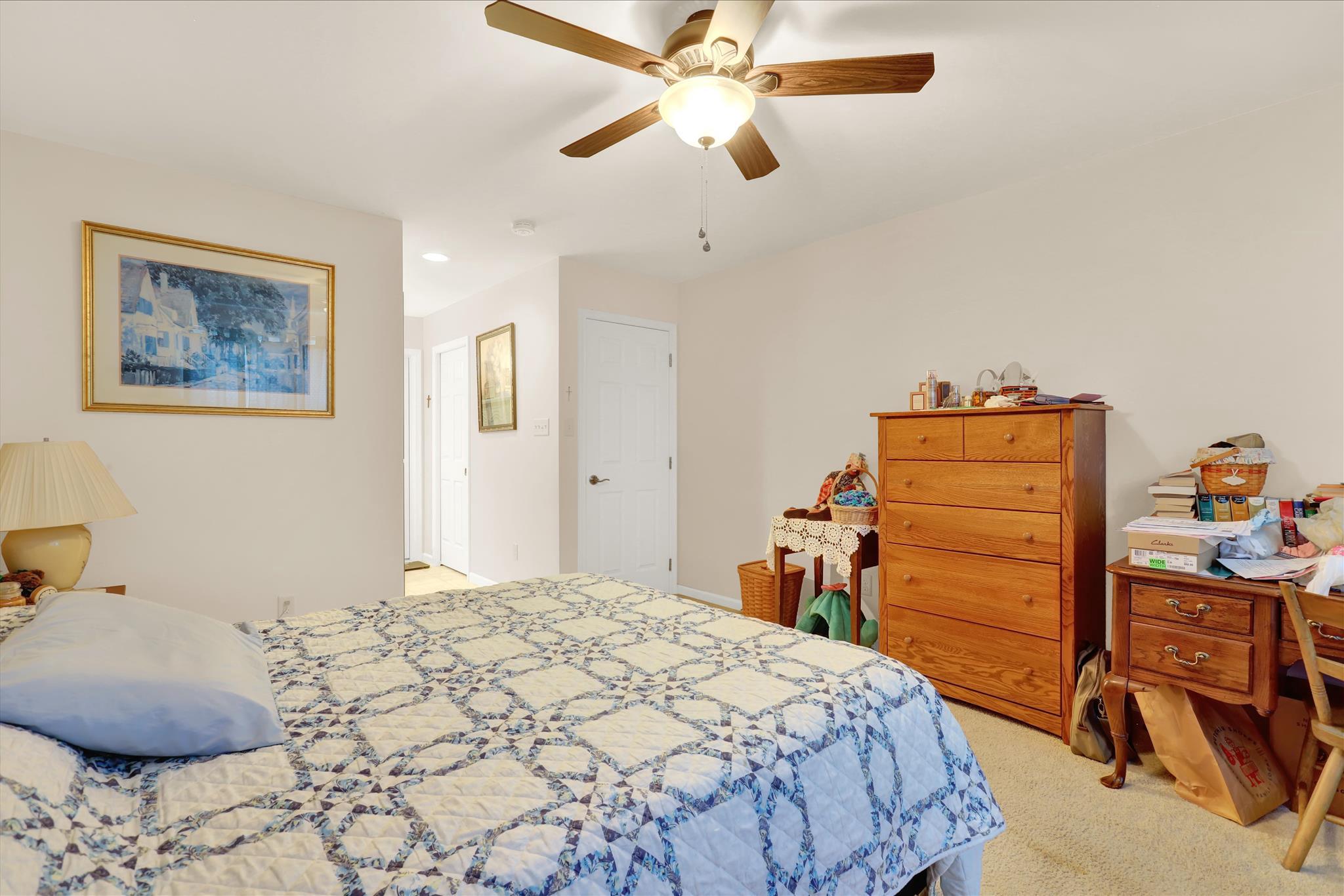 261 Matthew Dr #306 Property Photo 16