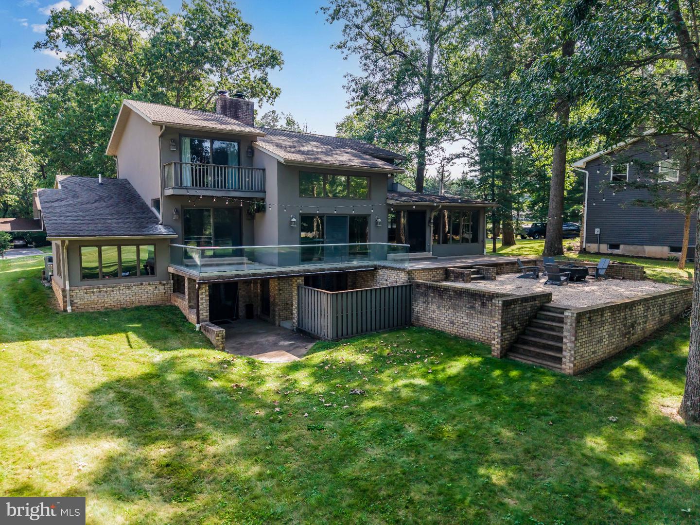 6566 Fairway Dr W Property Photo 1