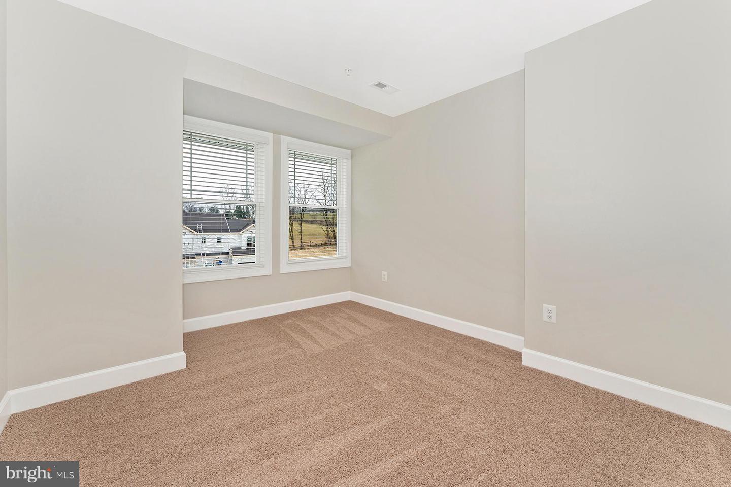 517 Bartholomew Dr Property Photo 24