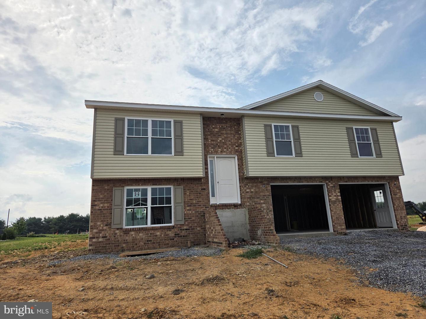 258 Grove Drive Property Photo 1