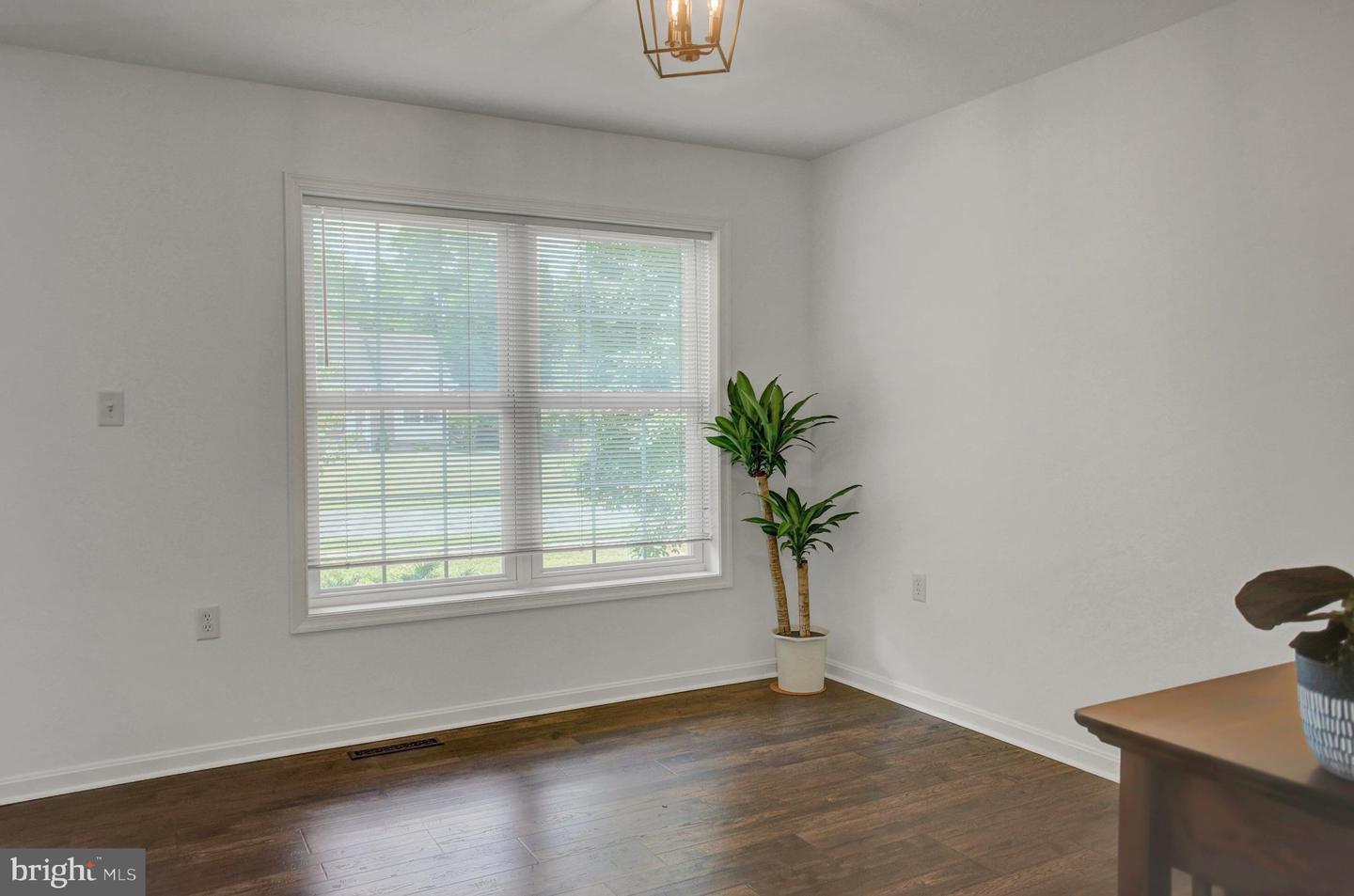 201 Eleah's Xing Property Photo 12