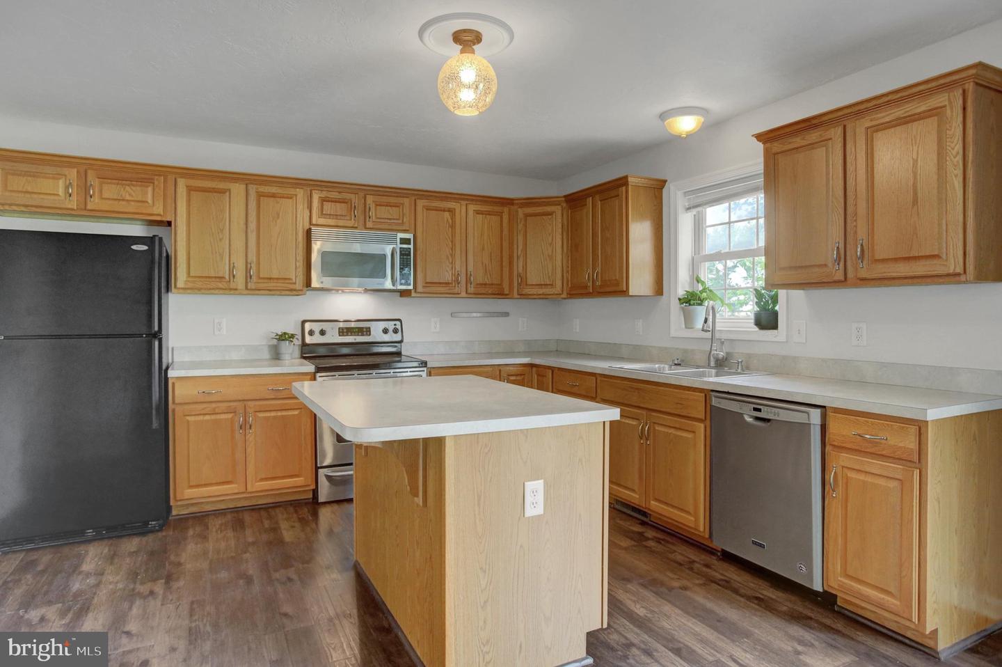 201 Eleah's Xing Property Photo 14