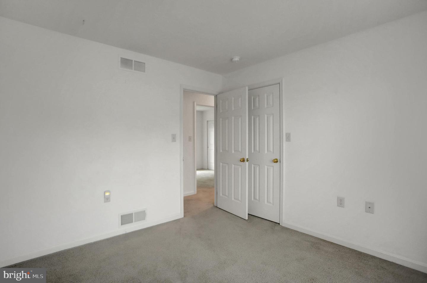 201 Eleah's Xing Property Photo 34