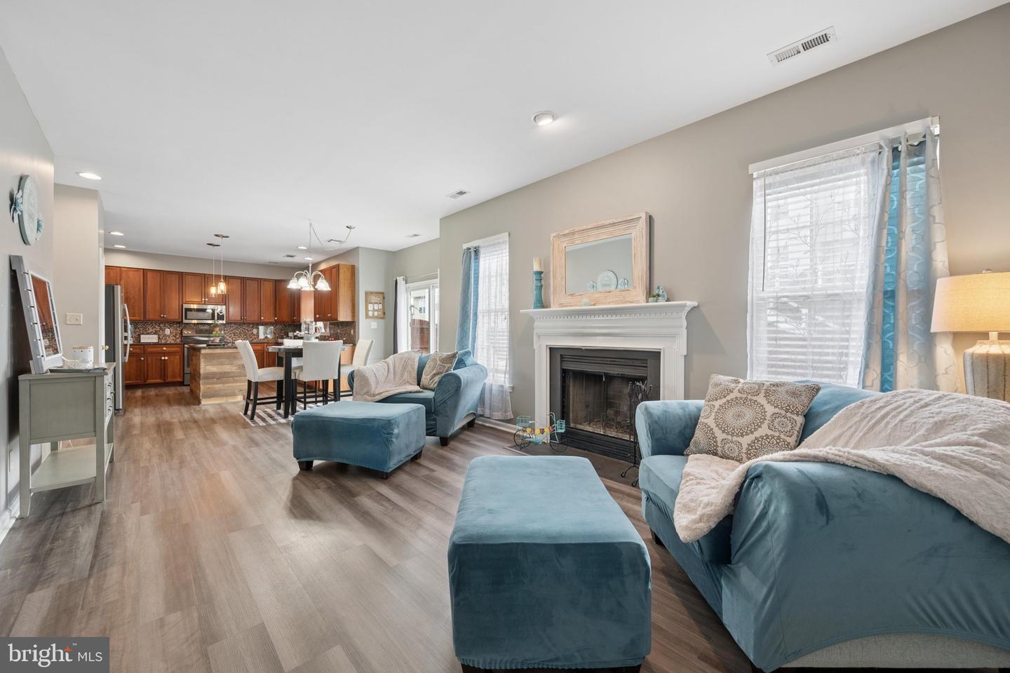 3659 Rolling Hills Drive Property Photo 8