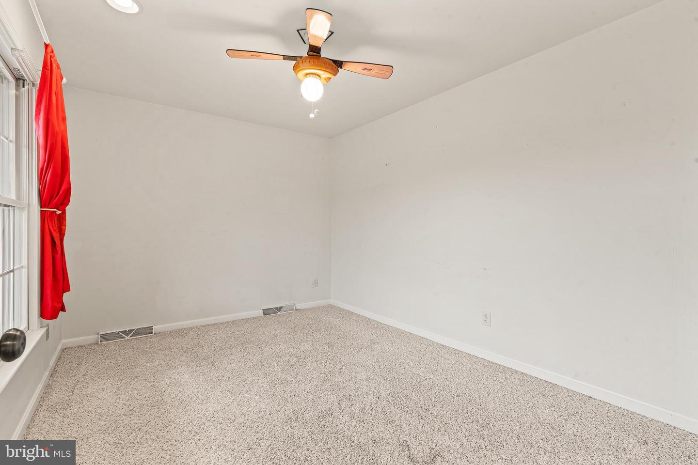 12432 Garnes Road S Property Photo 14