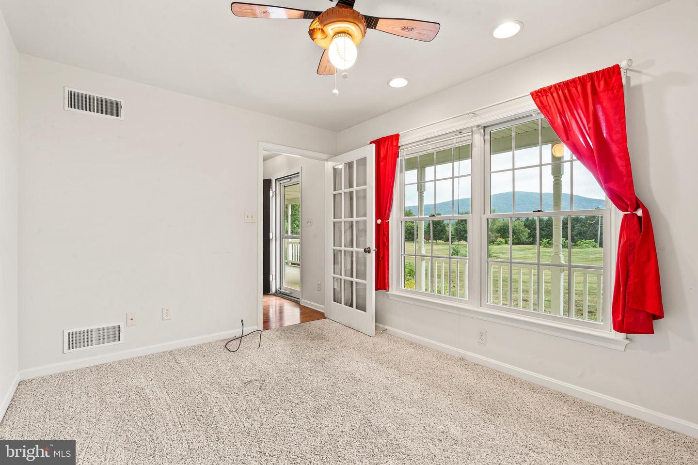 12432 Garnes Road S Property Photo 15