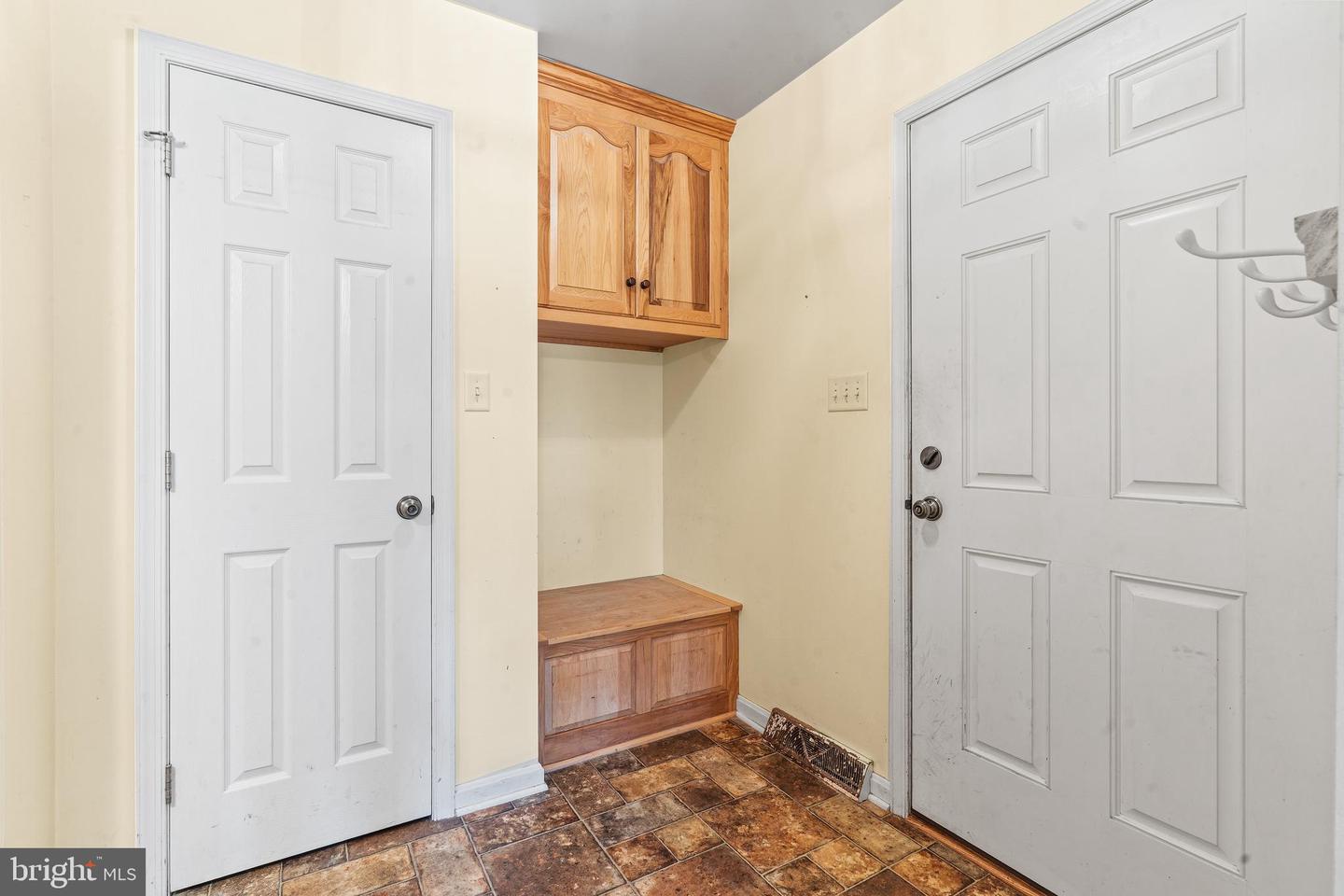 12432 Garnes Road S Property Photo 30