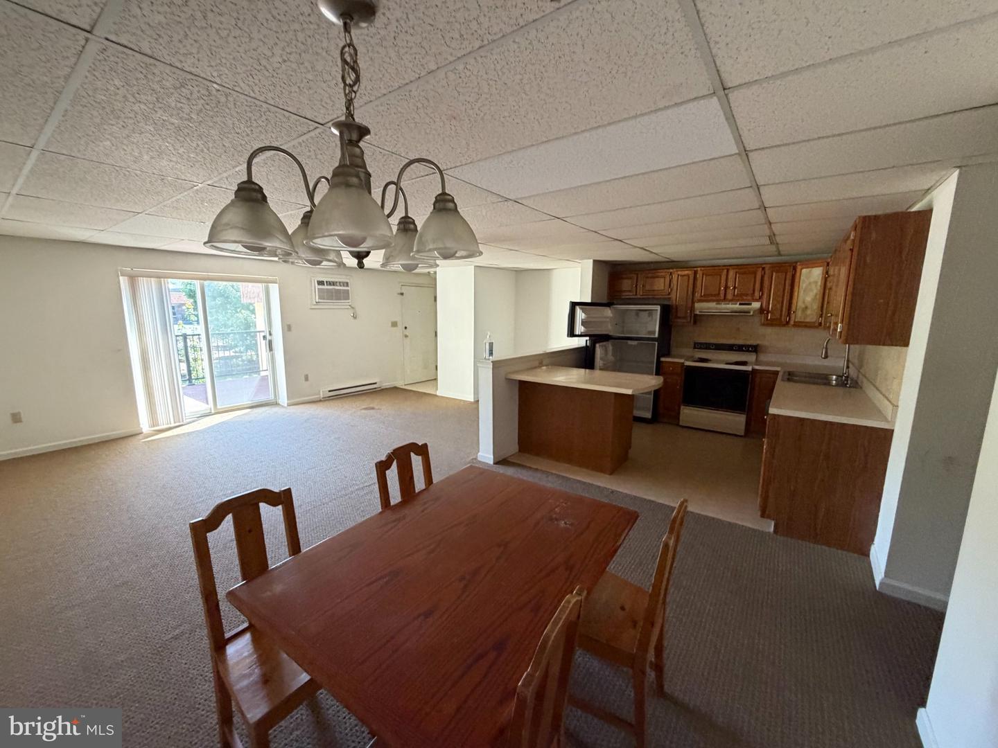 111 Hamilton Ave Property Photo 3