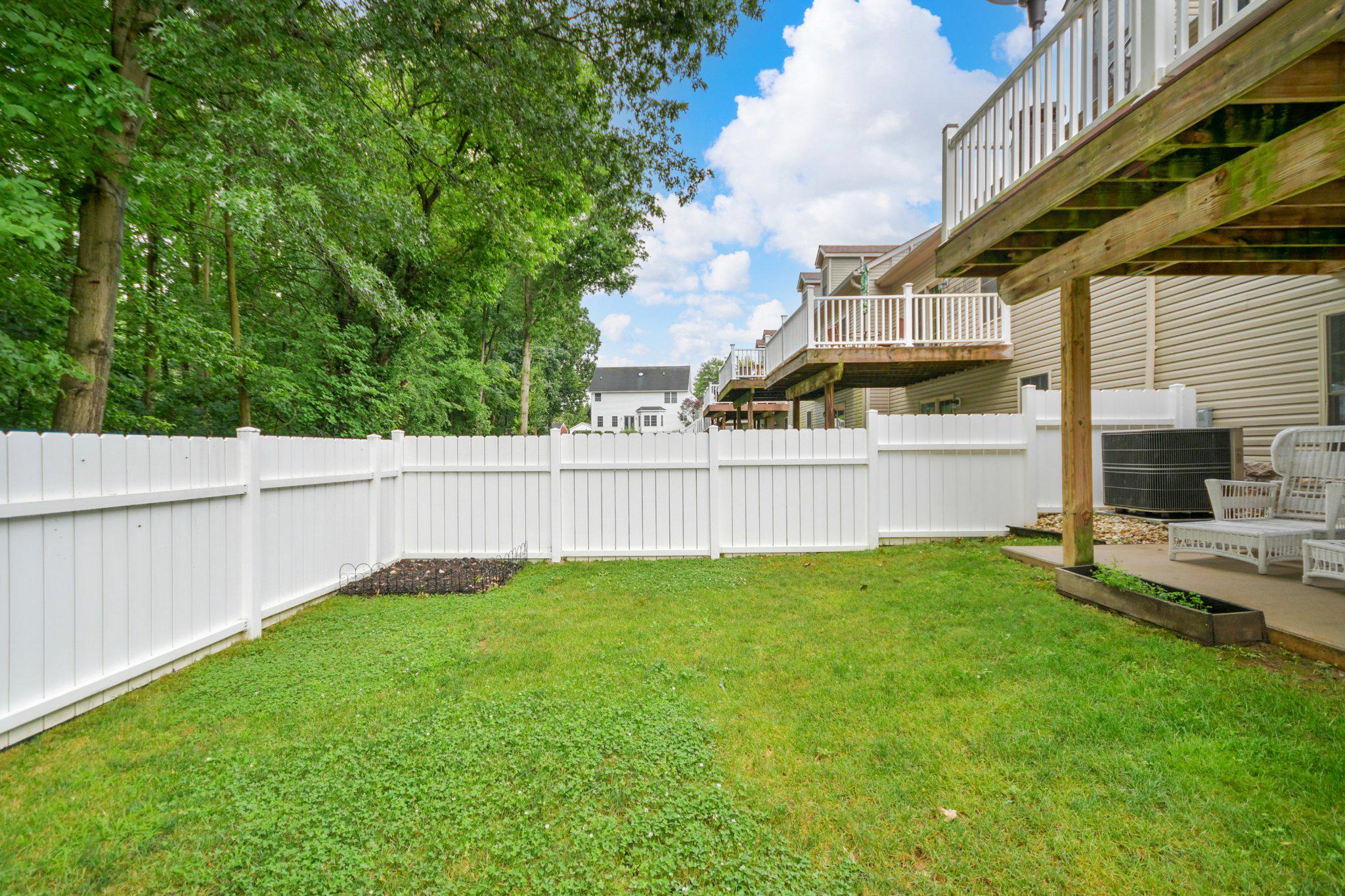 943 Quail Run Dr Property Photo 58