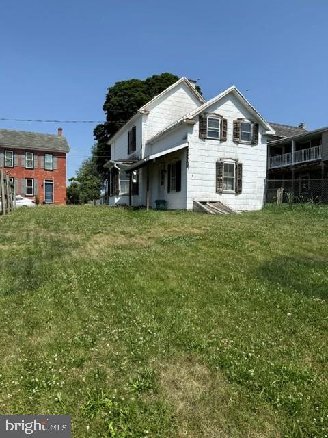 27 Cottage Street Property Photo 3
