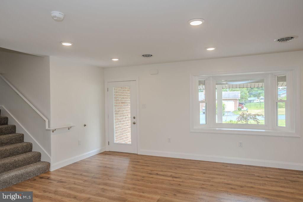 220 Hartzell Drive Property Photo 25