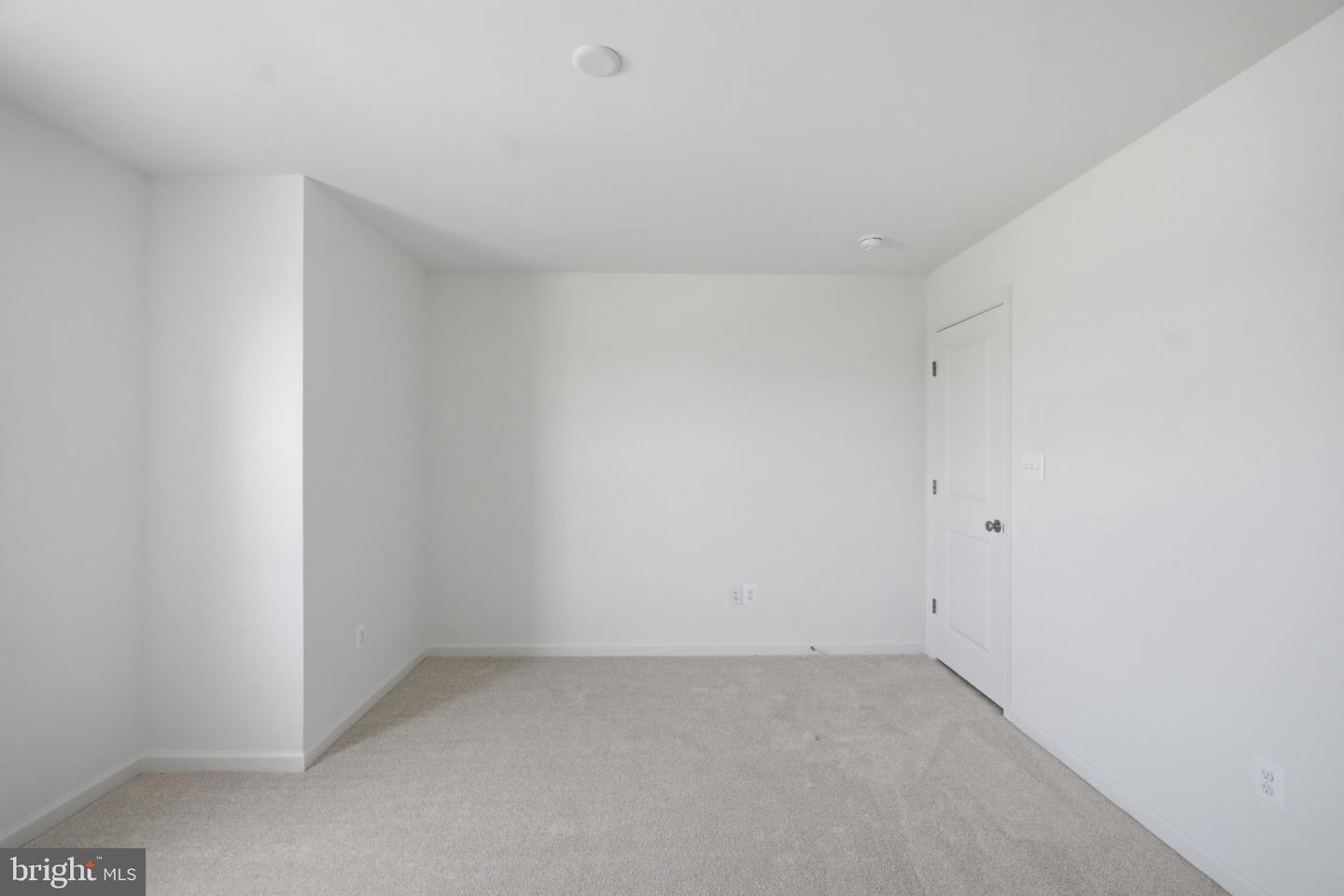 2352 Wind River Dr Property Photo 23