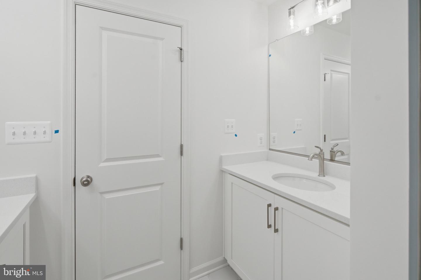 2352 Wind River Dr Property Photo 32