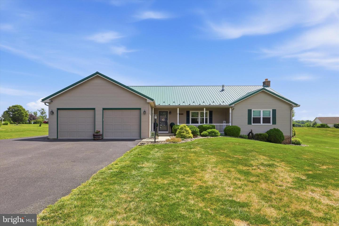 6870 Charlestown Road #5 Property Photo 1