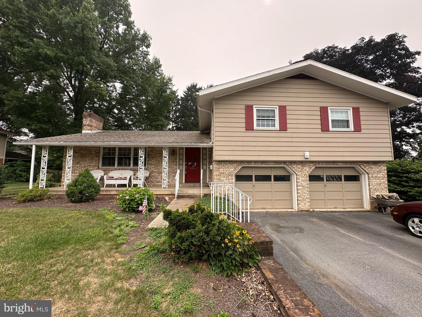 624 HIGHLAND AVENUE Property Photo 1
