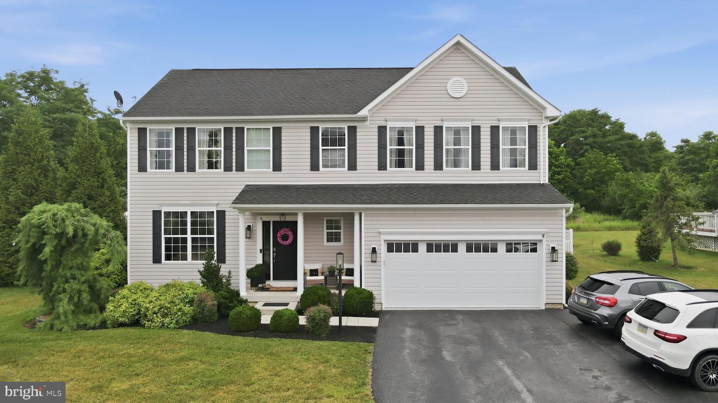 144 FIELD VIEW DR