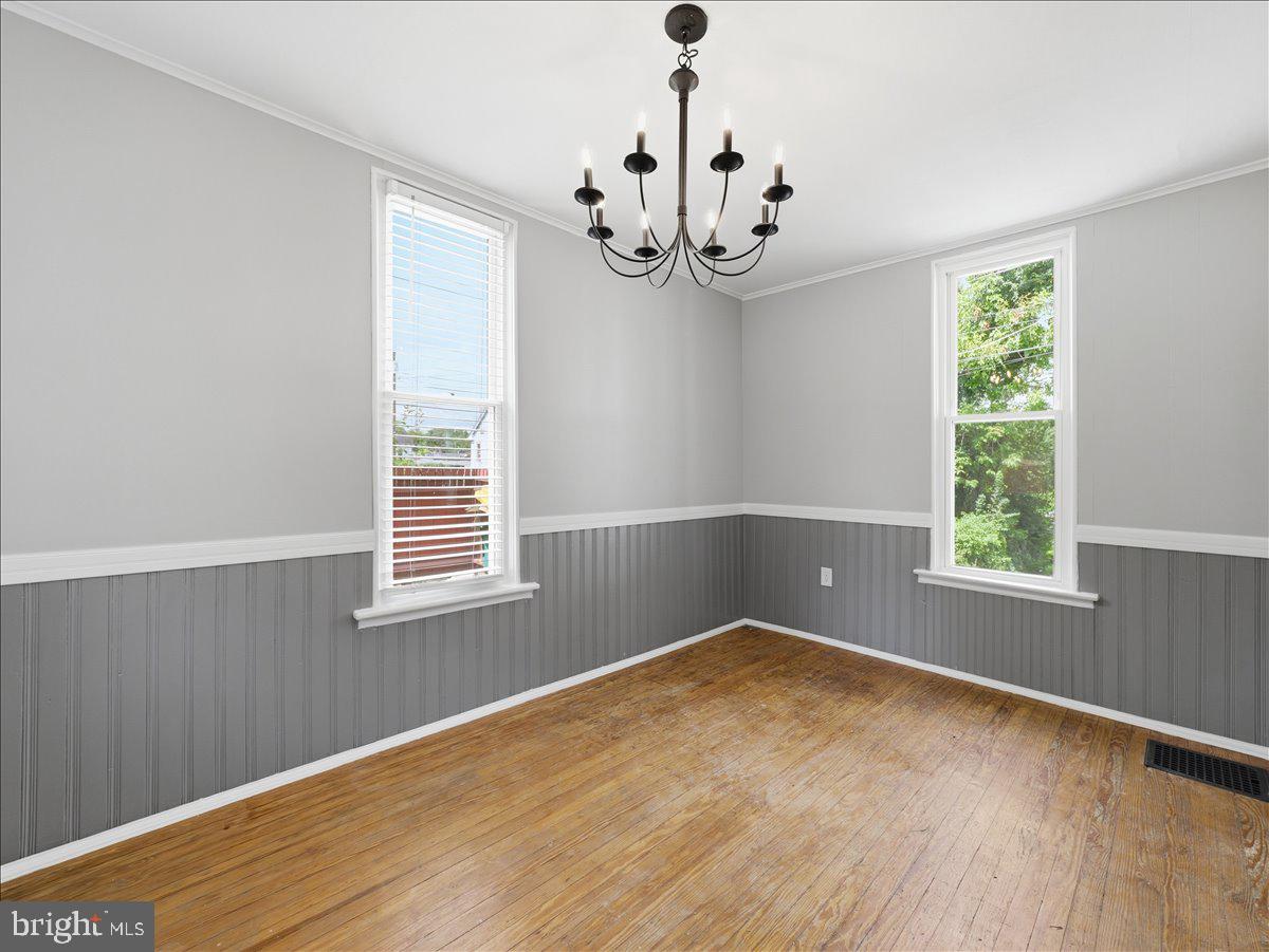 111 Harrison Ave Property Photo 9