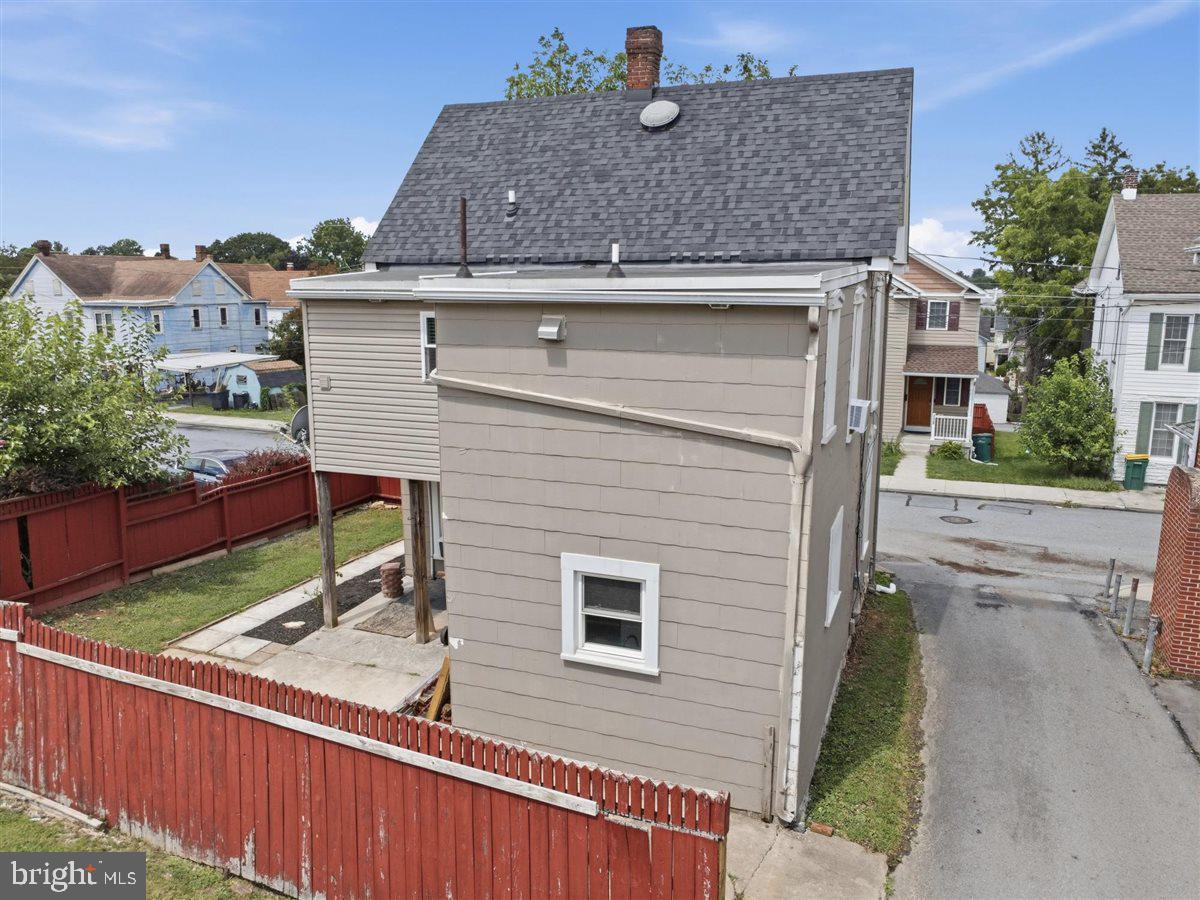 111 Harrison Ave Property Photo 26