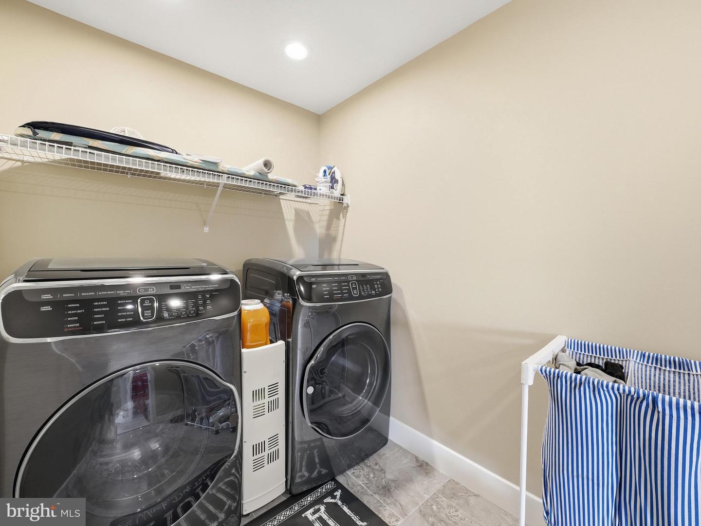 711 Starr Ave Property Photo 42