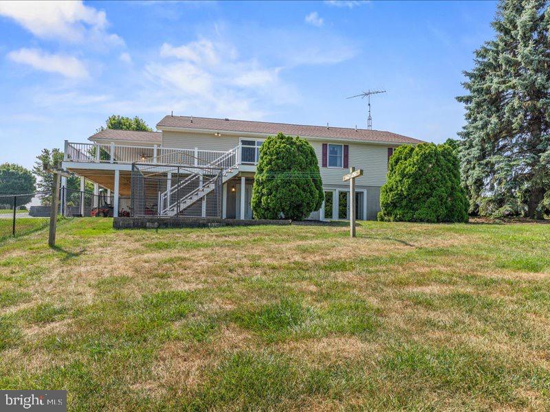 7246 Smith Rd Property Photo 6