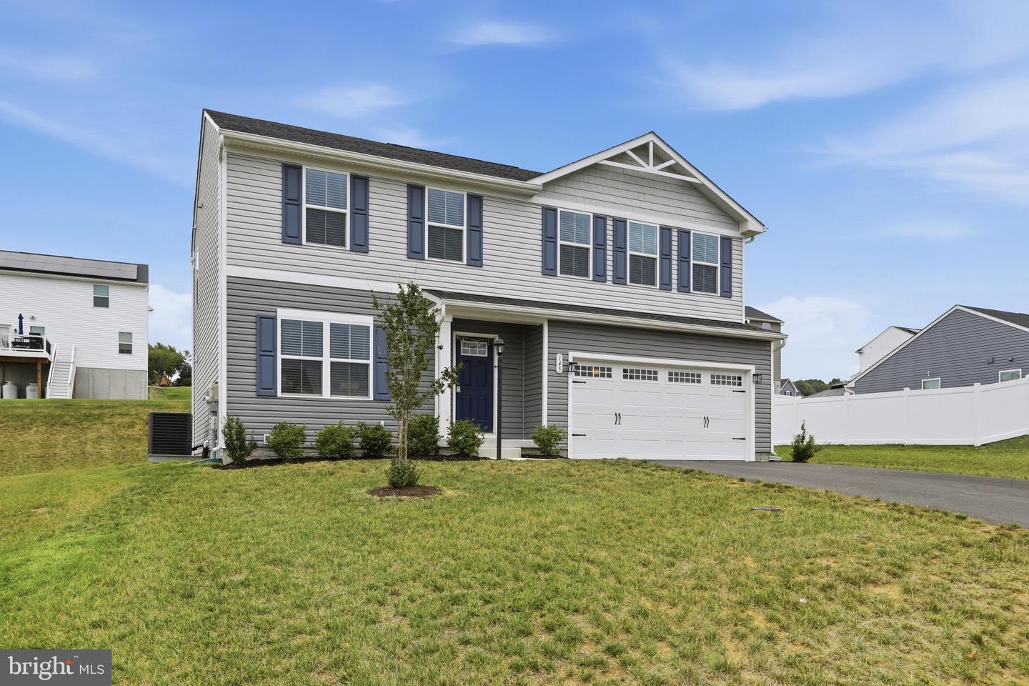 145 Peridot Dr Property Photo 32