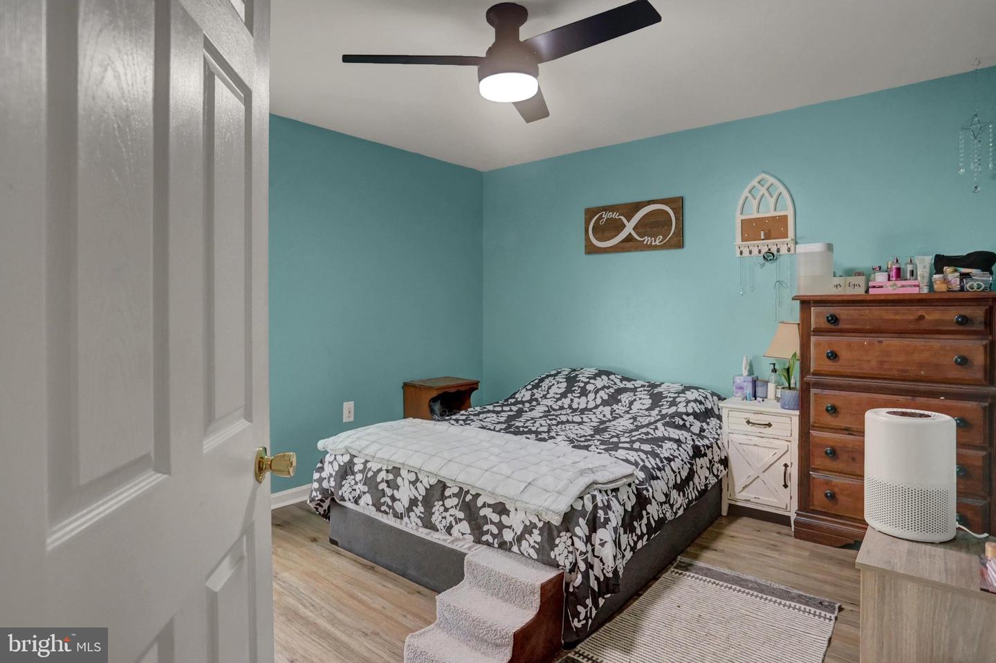 136 S Phillips Avenue Property Photo 15