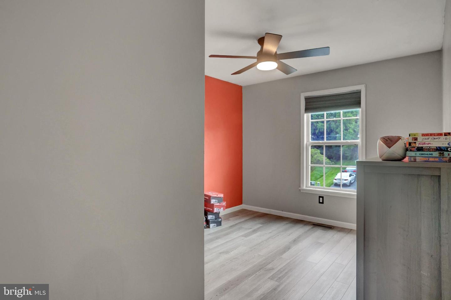 136 S Phillips Avenue Property Photo 19