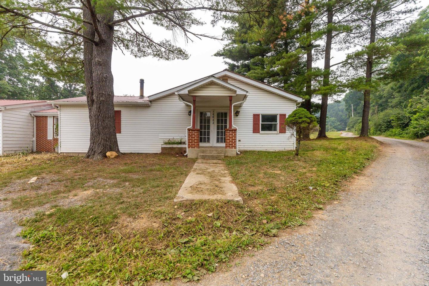 14642 Shady Pine Road Property Photo 1
