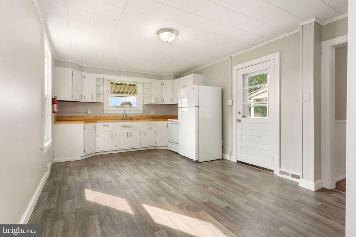 267 Park Street Property Photo 10
