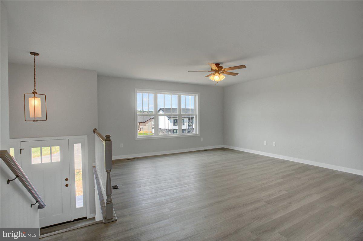 12447 Benning Ave Lot 24 Property Photo 5