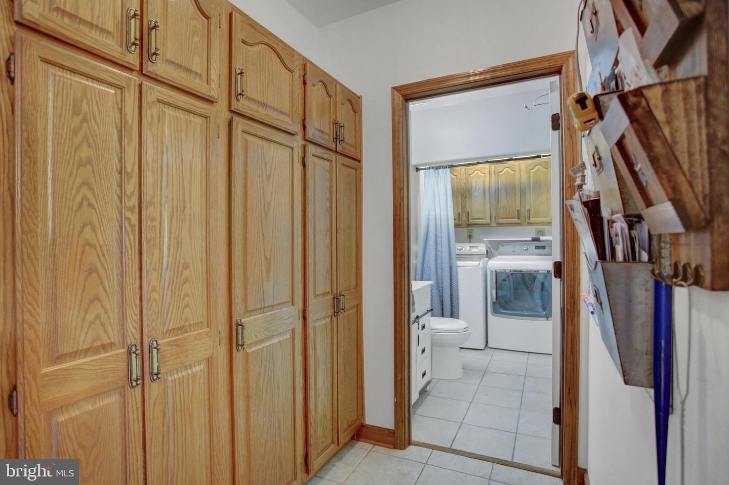 2013 Castlegreen Ct Property Photo 28