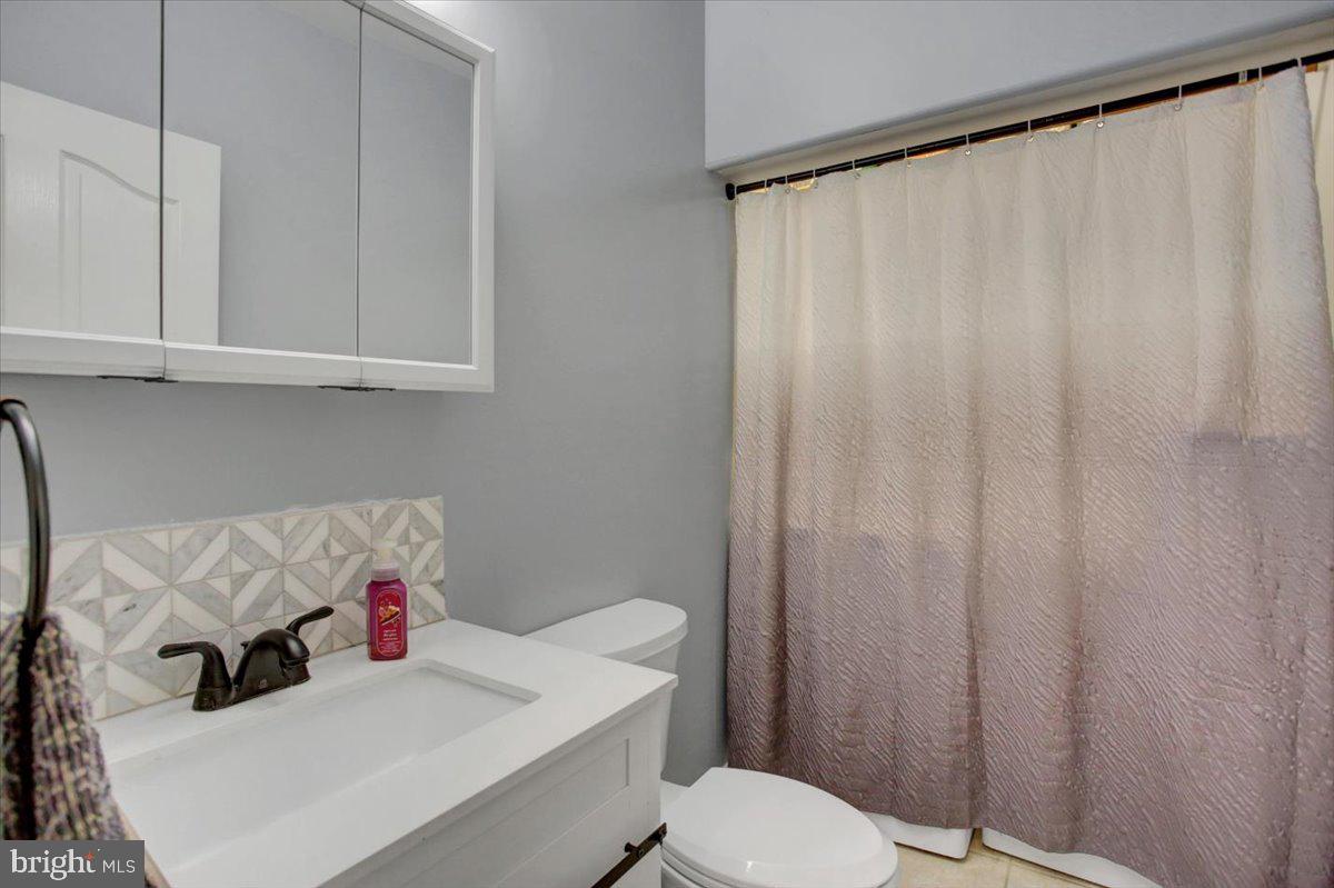 2013 Castlegreen Ct Property Photo 29