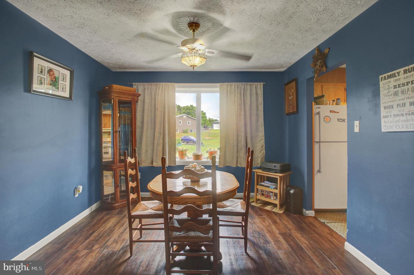 10 Surrey Court Property Photo 15