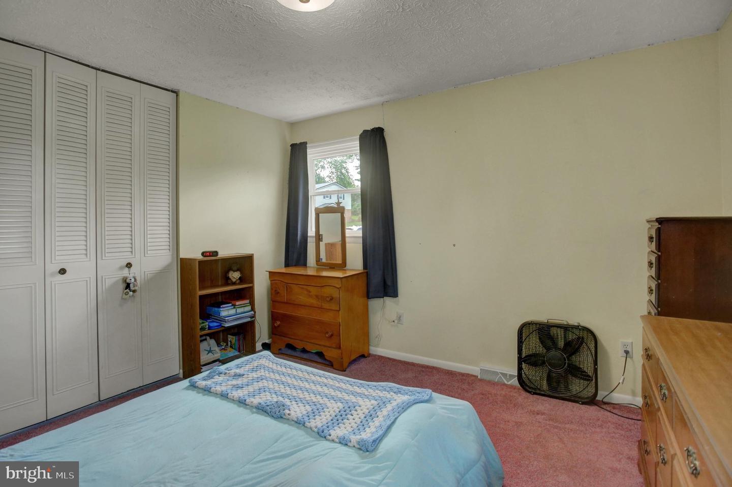 10 Surrey Court Property Photo 31