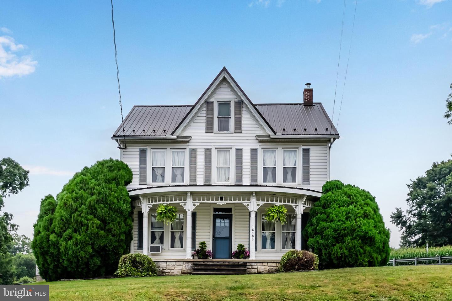 18680 Main Street Property Photo 10