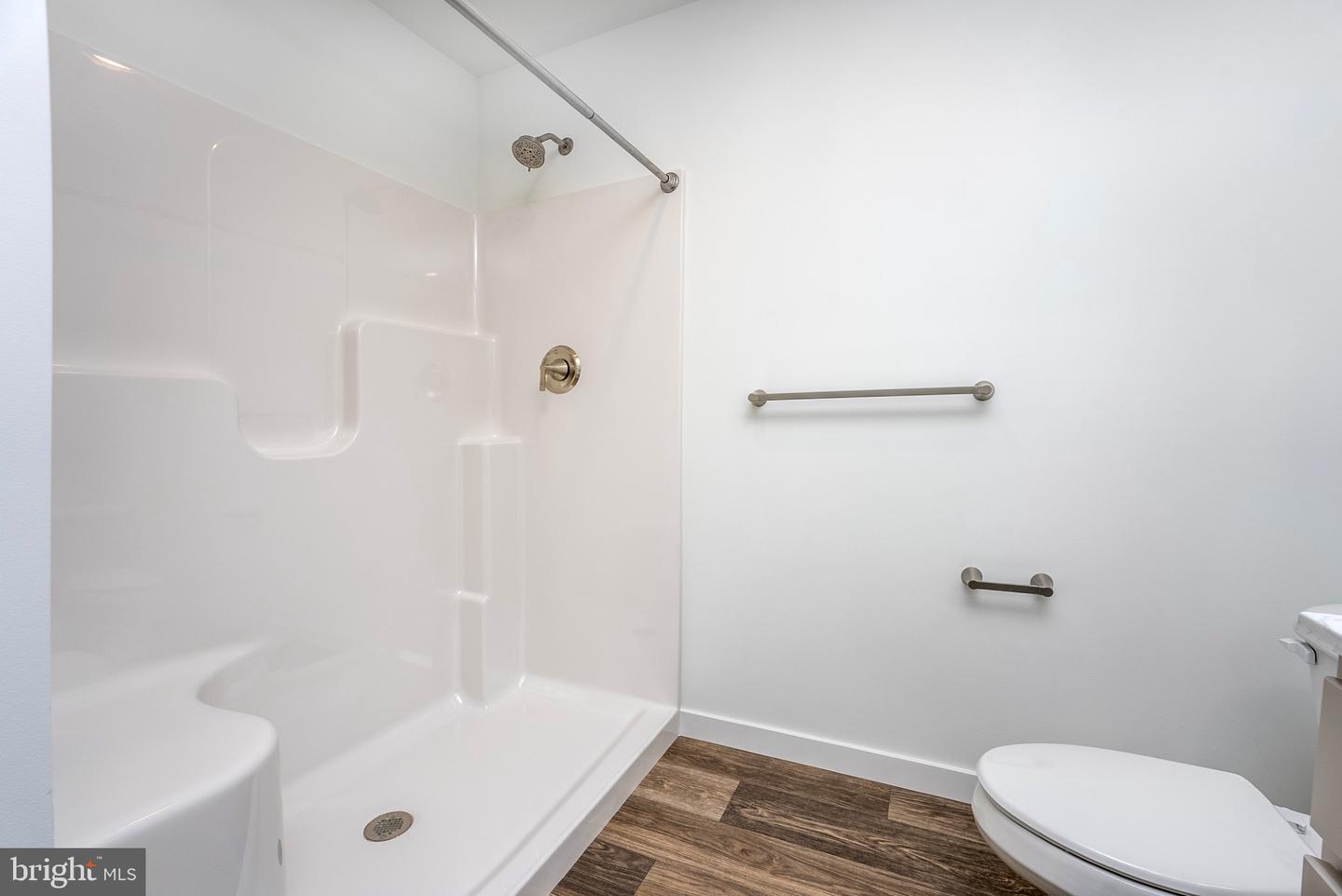 228 Central Way Property Photo 20