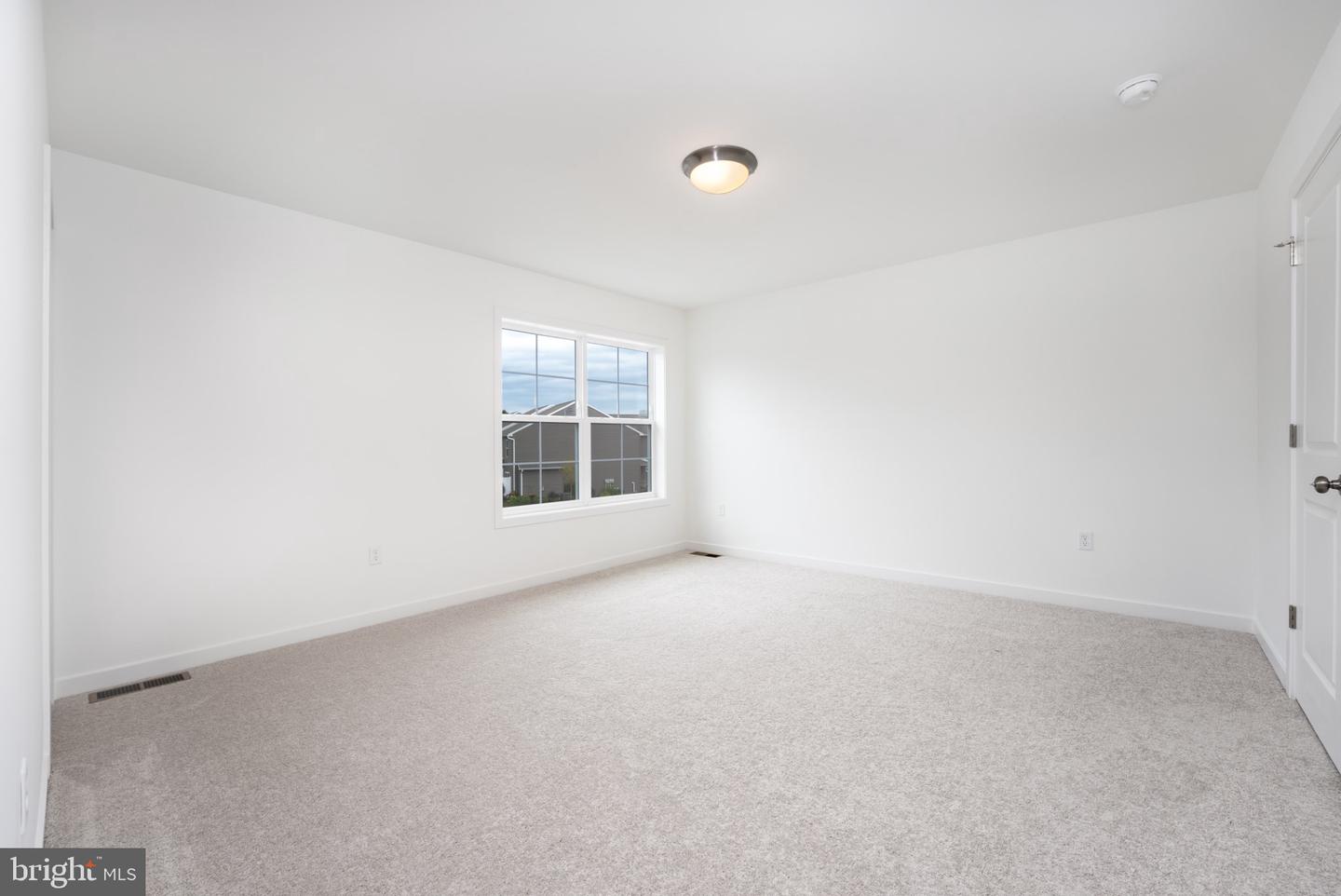228 Central Way Property Photo 22