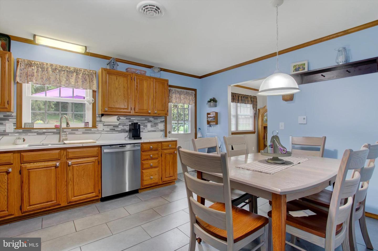 807 Pine Grove Dr Property Photo 12