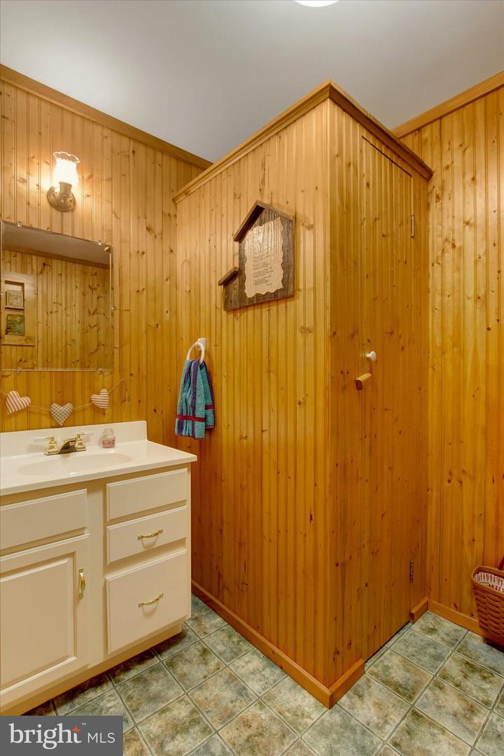 807 Pine Grove Dr Property Photo 24