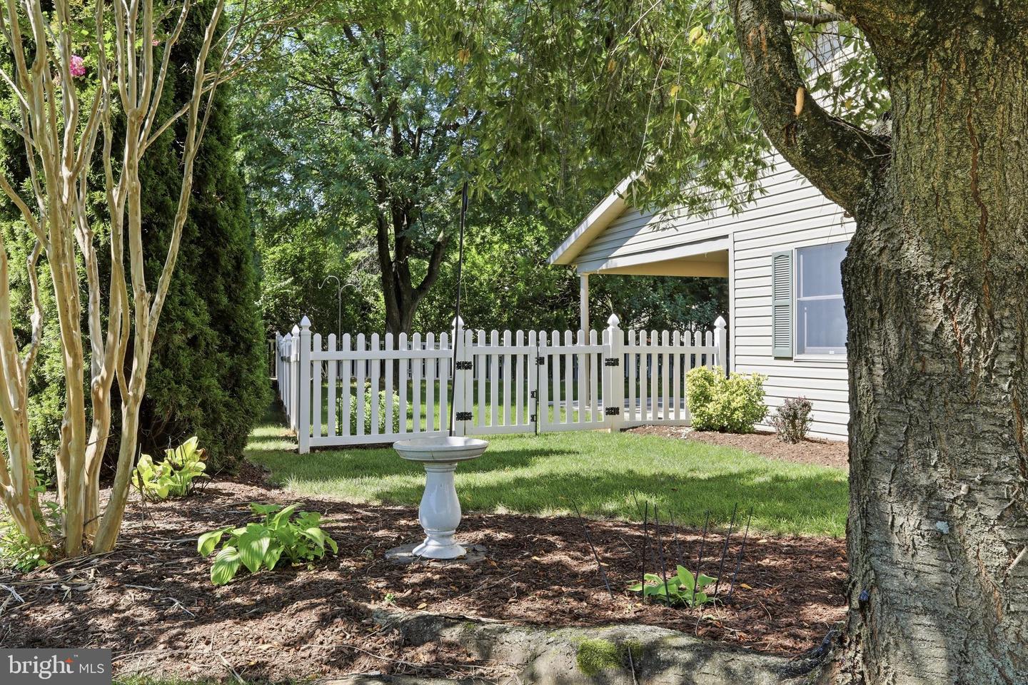 312 Woodvale Drive Property Photo 4