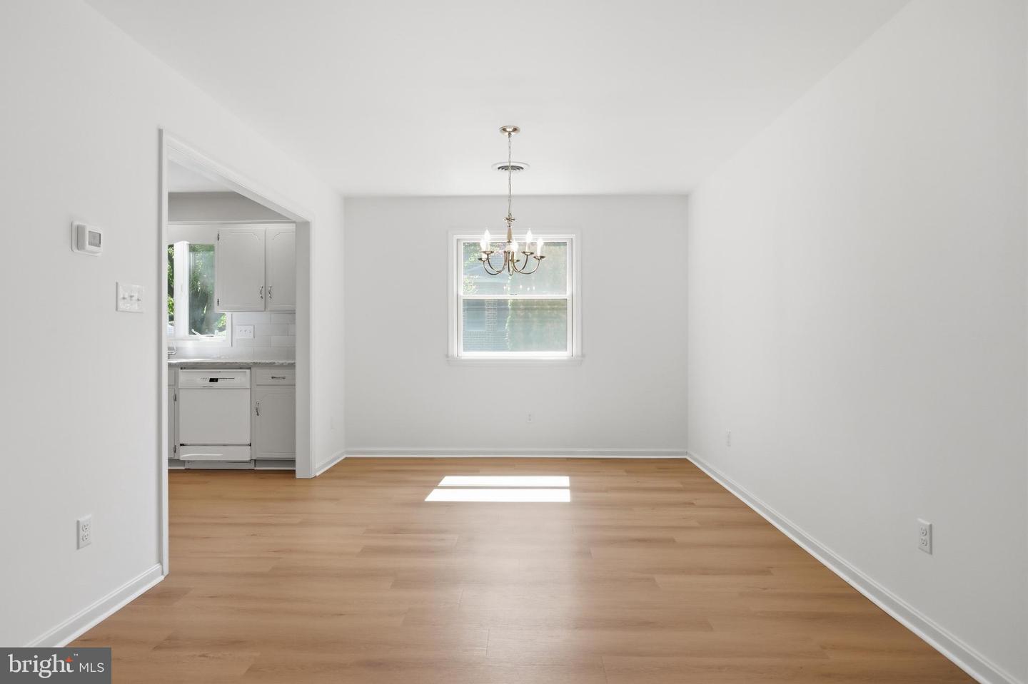 312 Woodvale Drive Property Photo 12