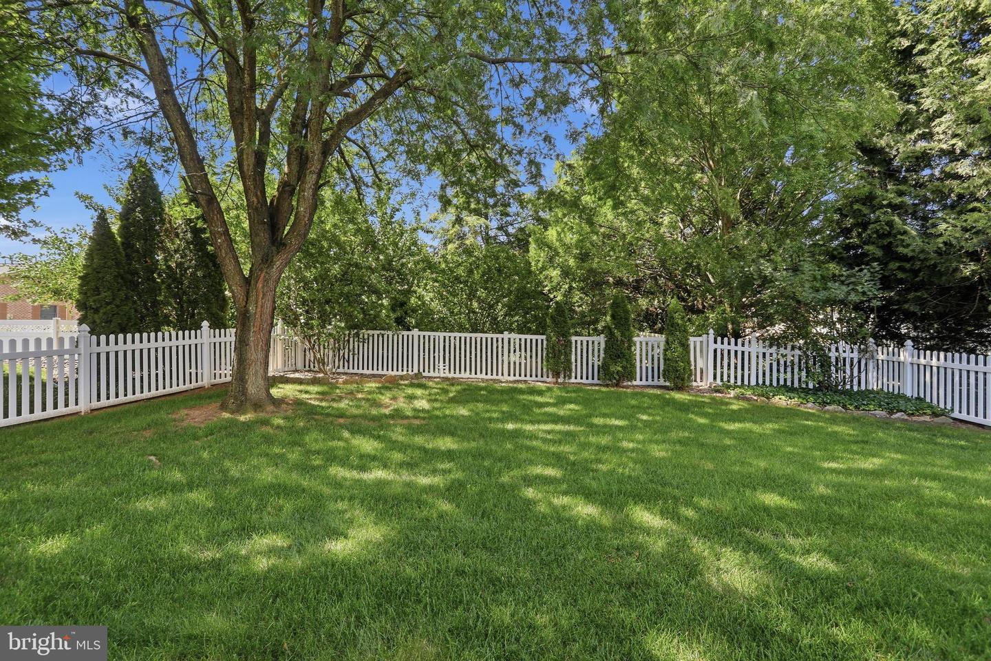 312 Woodvale Drive Property Photo 32