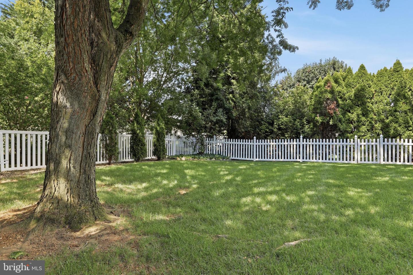 312 Woodvale Drive Property Photo 33
