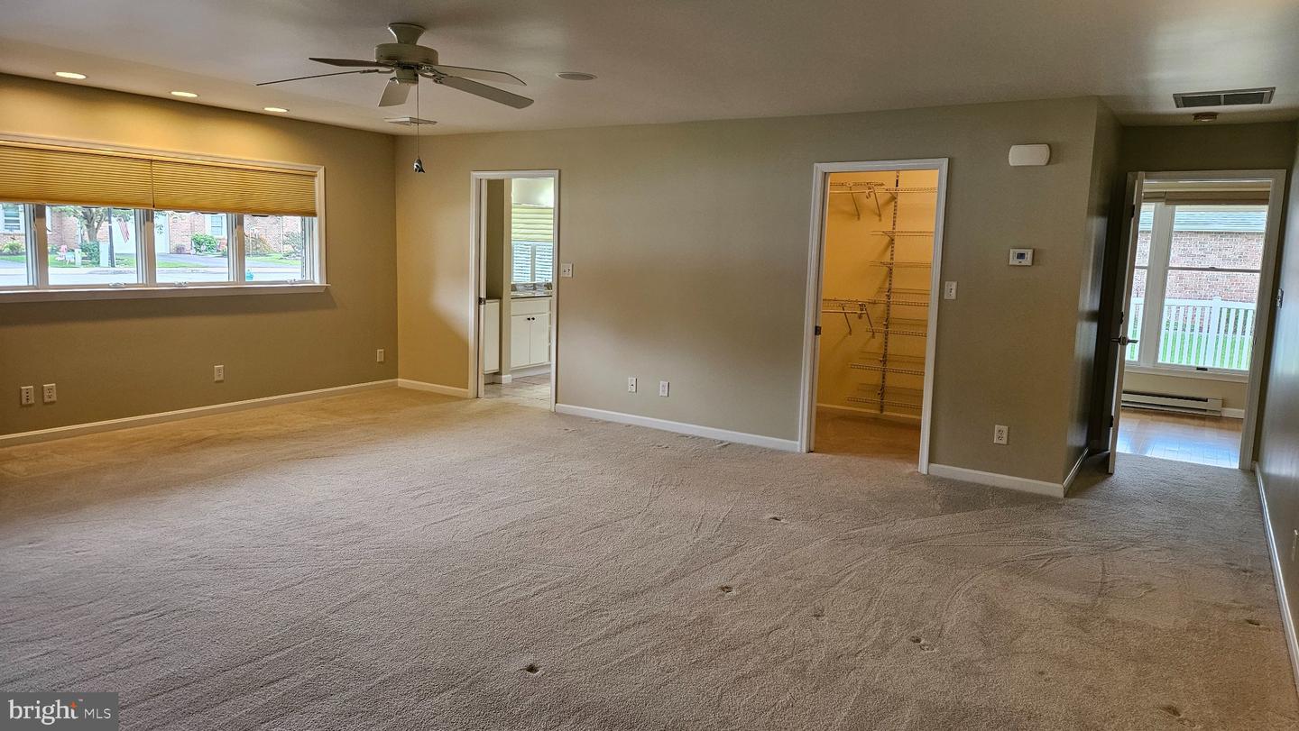 56 Sanibel Ln Property Photo 14