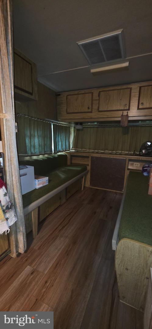 22760 Loop Rd Property Photo 15