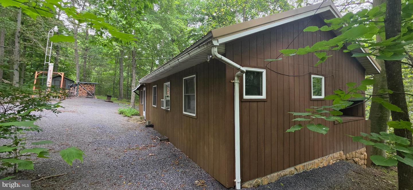 22760 Loop Rd Property Photo 27